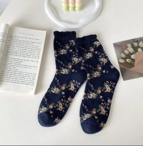 جوراب ساقدار اب حریر طرح گل Soc103 فروشگاه برایاشاپ